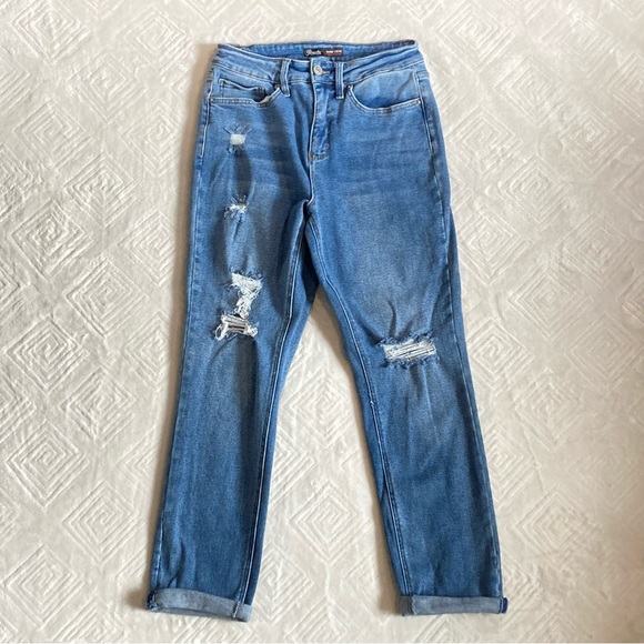 Royalty for Me Vintage High-Rise Distressed Jeans (size 8) - Picture 1 of 8